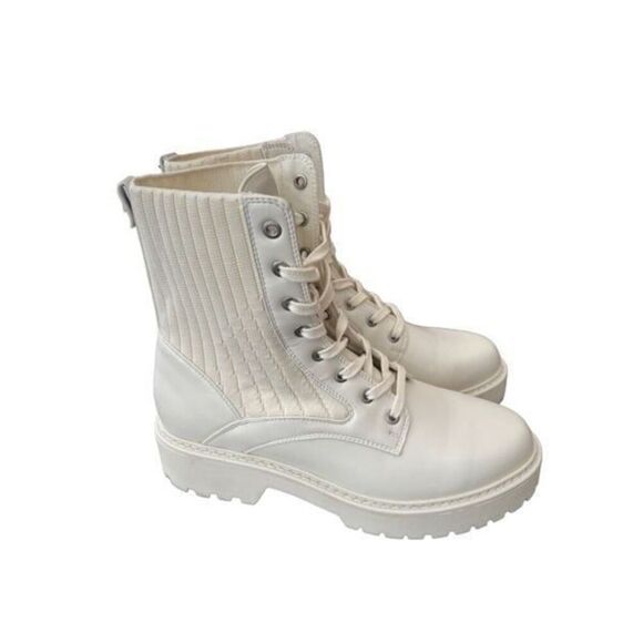 Calvin Klein Lace-up Boots size 9.5 - Picture 3 of 11